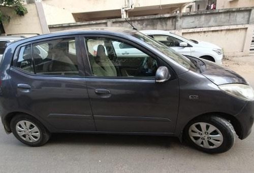 Used Hyundai i10 Sportz 1.2 AT 2012 in Ahmedabad