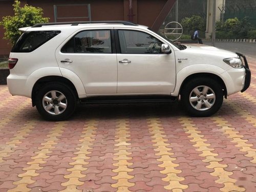 Toyota Fortuner 2009-2011 3.0 Diesel MT for sale in New Delhi