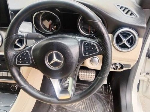 2017 Mercedes Benz 200 AT in New Delhi for sale at low price