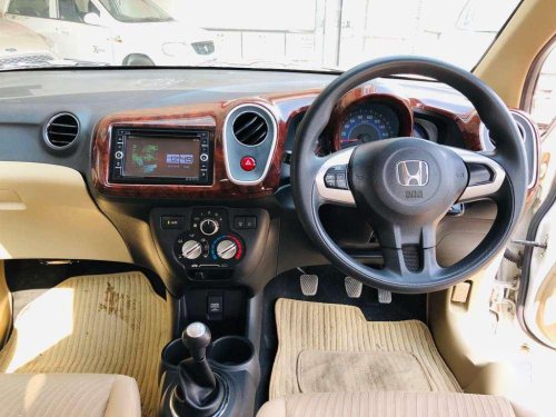 Honda Mobilio V i-VTEC 2015 MT for sale in Ahmedabad 