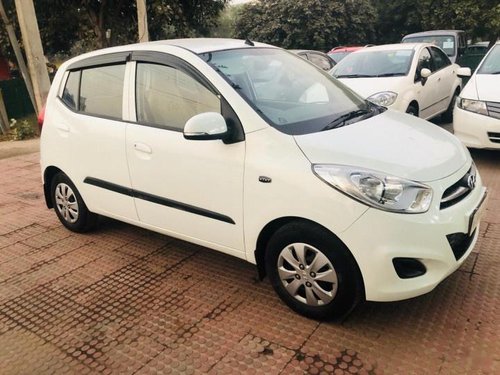 Hyundai i10 Magna 1.2 2012 MT in Gurgaon 