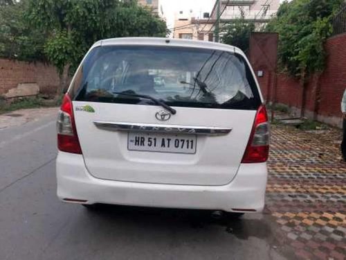 2012 Toyota Innova MT 2004-2011 for sale at low price in New Delhi