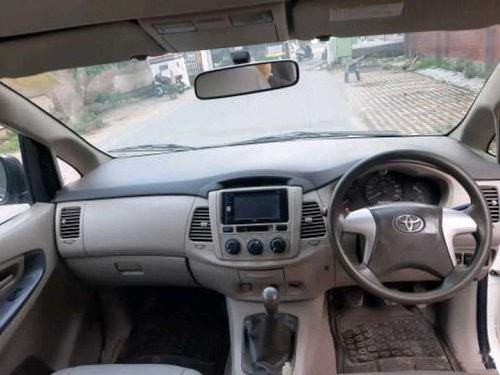 2012 Toyota Innova MT 2004-2011 for sale at low price in New Delhi