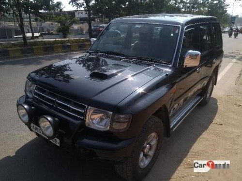 Used Mitsubishi Pajero 2.8 SFX 2010 MT for sale in Hyderabad