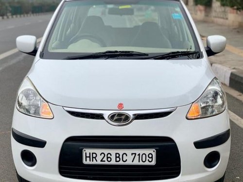 Used 2010 Hyundai i10 Magna AT for sale in New Delhi 