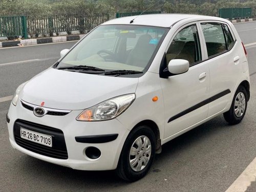 Used 2010 Hyundai i10 Magna AT for sale in New Delhi 