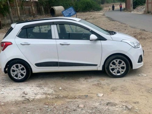 Hyundai Grand i10 2013-2016 CRDi Sportz MT for sale in New Delhi