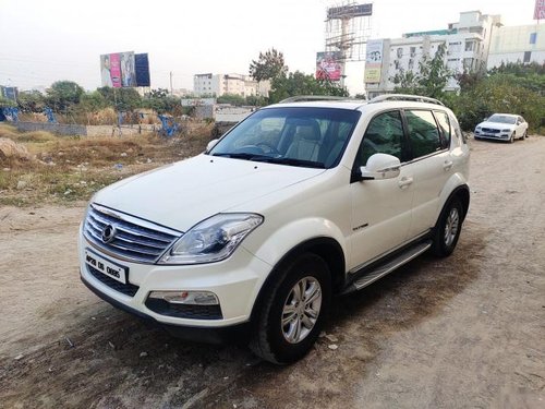 Used Mahindra Ssangyong Rexton RX7 AT car at low price in Hyderabad