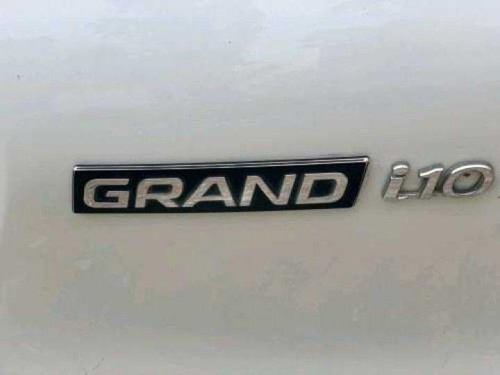 Hyundai Grand i10 2013-2016 CRDi Sportz MT for sale in New Delhi