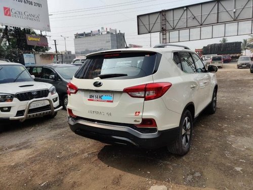 Used Mahindra Alturas G4 AT car at low price in Pune