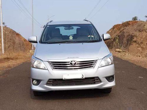 Toyota Innova 2013 MT for sale in Jalgaon 