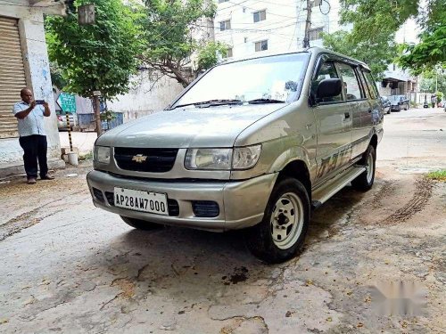 2007 Chevrolet Tavera MT for sale at low price in Hyderabad