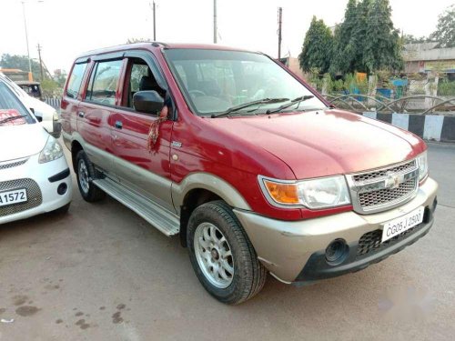 Used Chevrolet Tavera Neo 3 LS- 10 STR BS-III, 2011, Diesel MT for sale in Raipur 