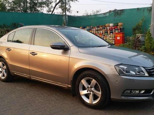 Volkswagen Passat Automatic 2.0TDI, 2012, Diesel AT for sale in Goregaon 