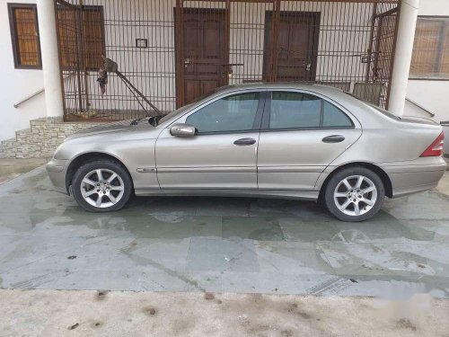 Used 2004 Mercedes Benz 200 MT for sale in Lucknow 