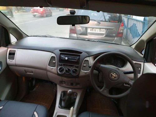 2011 Toyota Innova MT for sale at low price in Kolkata