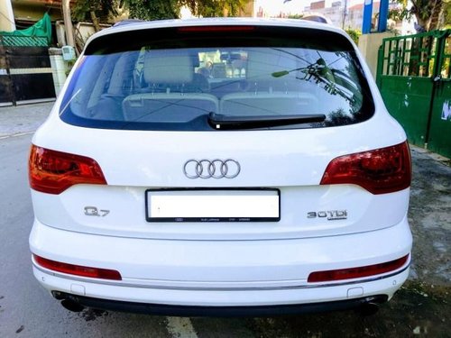 Used 2011 Audi Q7 3.0 TDI Quattro Technology AT for sale in Jalandhar