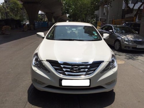 Used Hyundai Sonata Transform 2.4 GDi MT car at low price in Mumbai