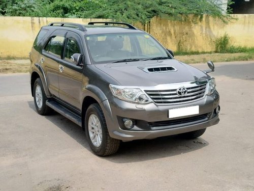 Used Toyota Fortuner 4x2 Manual 2013 MT For sale in New Delhi