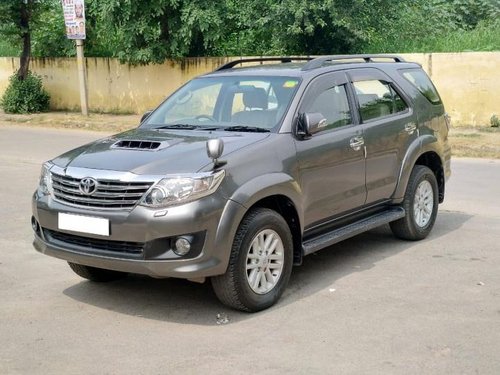 Used Toyota Fortuner 4x2 Manual 2013 MT For sale in New Delhi