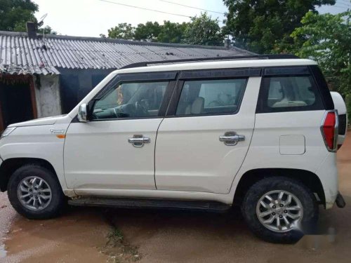 Mahindra TUV300 T8 MT 2015 in Hyderabad