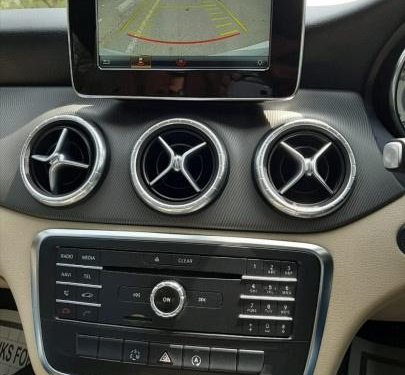 2015 Mercedes Benz 200 AT for sale in New Delhi