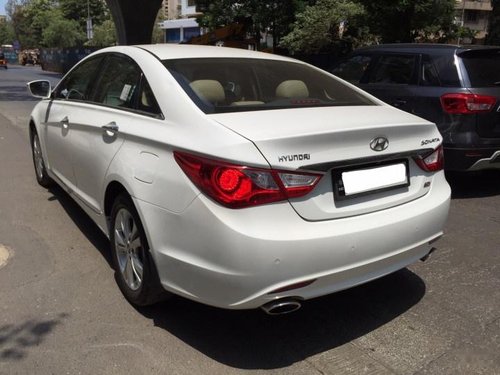 Used Hyundai Sonata Transform 2.4 GDi MT car at low price in Mumbai