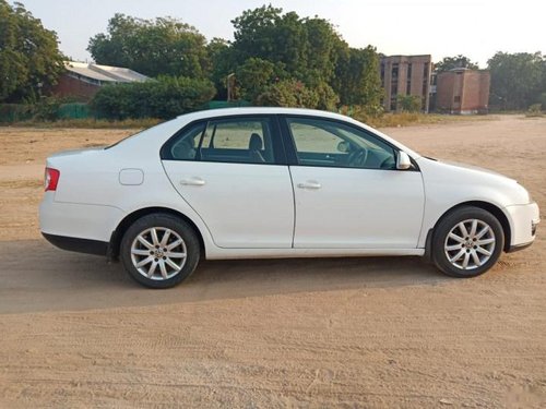 Used 2011 Volkswagen Jetta MT 2007-2011 for sale in Ahmedabad