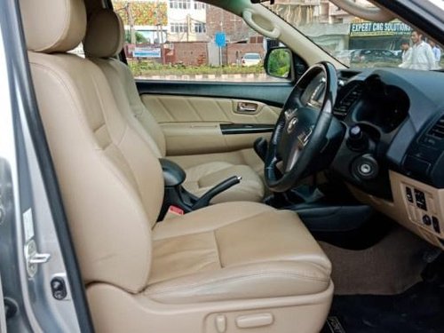 Used 2015 Toyota Fortuner 4x2 Manual MT for sale in New Delhi