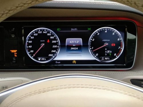 Used 2015 Mercedes Benz S S 500 L Launch Edition MT for sale in New Delhi