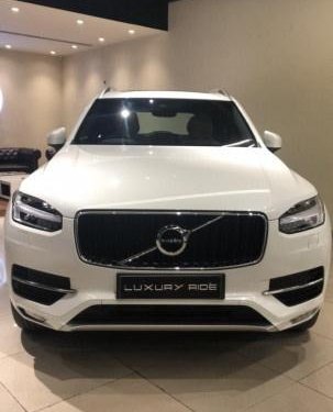 Used Volvo XC90 D5 Momentum AT car at low price in New Delhi