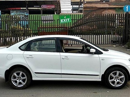 Volkswagen Vento Diesel Highline 2013 MT for sale in New Delhi