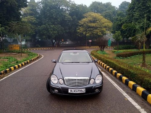 Mercedes Benz E-Class 1993-2009 230 E AT 2009 in New Delhi