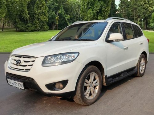 Hyundai Santa Fe 4X2 MT 2011 in New Delhi