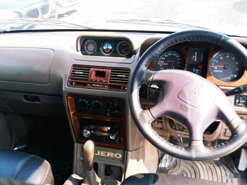 Mitsubishi Pajero 2.8 SFX MT 2010 in Ahmedabad