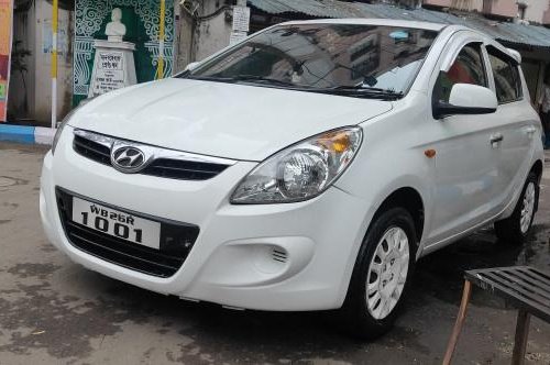 2011 Hyundai i20 1.2 Magna MT for sale at low price in Kolkata