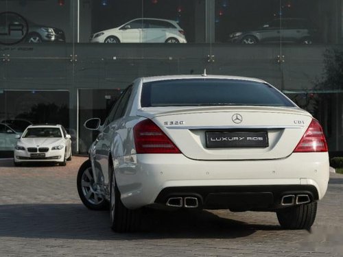 Mercedes Benz S Class 320 CDI AT 2005 2013 2007 in New Delhi