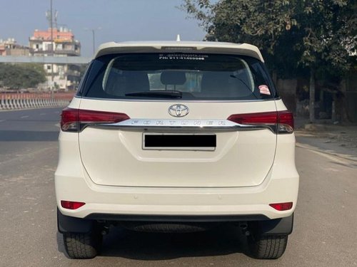 Toyota Fortuner 2.7 2WD AT in New Delhi