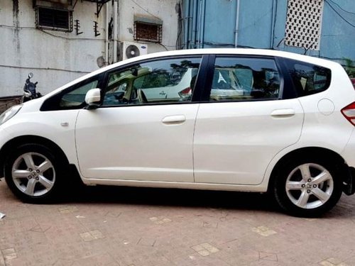 Used Honda Jazz V MT car at low price in Mumbai