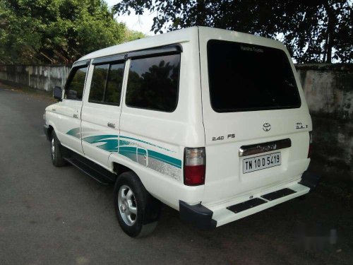 Toyota Qualis FS B3, 2002, Diesel MT for sale in Chennai