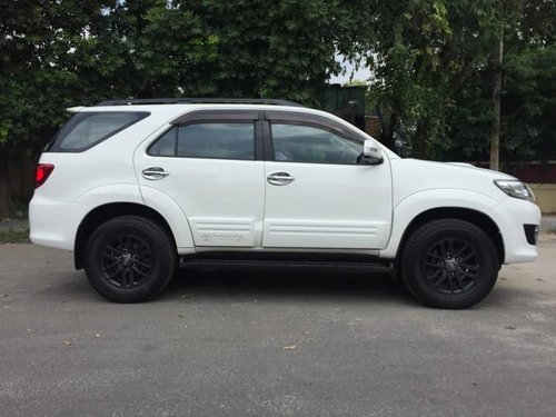 2015 Toyota Fortuner Diesel AT in New Delhi