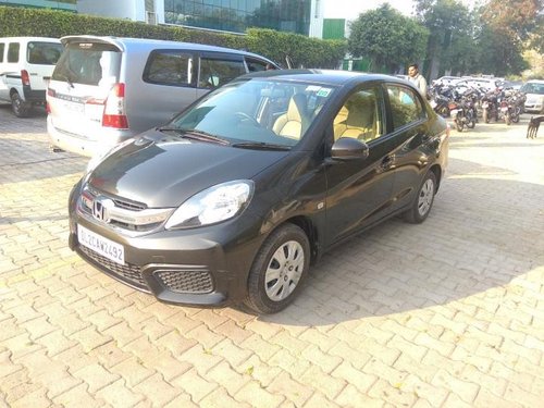 Used Honda Amaze S i-VTEC MT car at low price in New Delhi