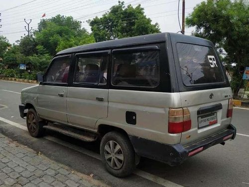 2003 Toyota Qualis MT for sale in Kanpur 