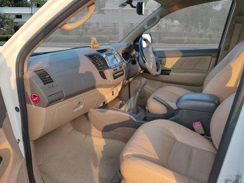 Toyota Fortuner 4x2 Manual MT 2013  in New Delhi