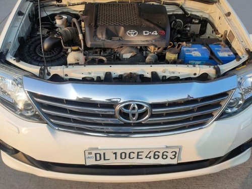 Toyota Fortuner 4x2 Manual MT 2013  in New Delhi