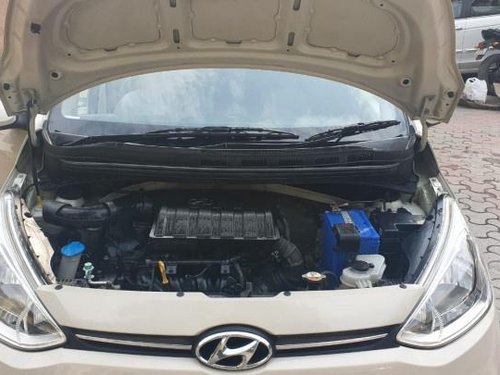 Used Hyundai i10 Version Sportz MT car at low price in New Delhi
