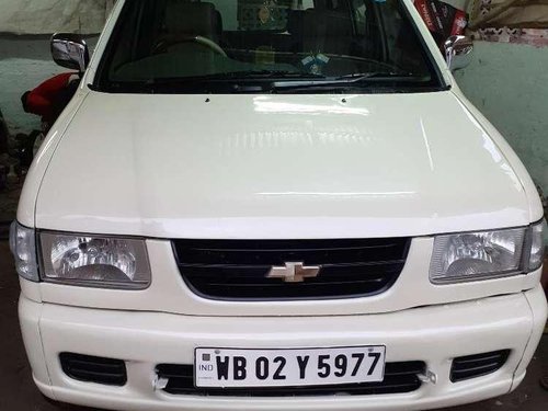 Used Chevrolet Tavera B2 8-Seater - BS III, 2007, Diesel MT for sale in Kolkata 