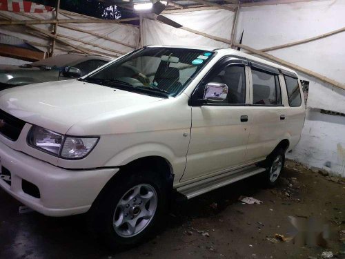 Used Chevrolet Tavera B2 8-Seater - BS III, 2007, Diesel MT for sale in Kolkata 