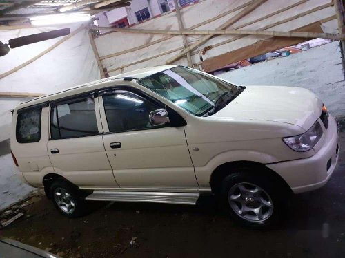 Used Chevrolet Tavera B2 8-Seater - BS III, 2007, Diesel MT for sale in Kolkata 