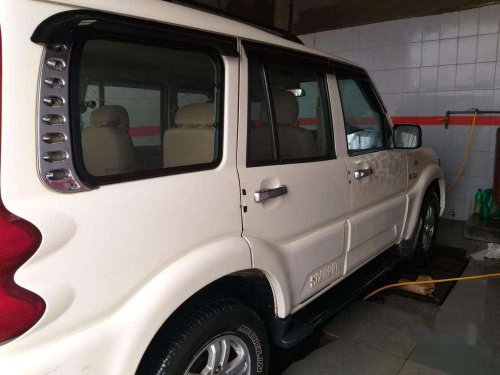 Mahindra Scorpio VLX 2WD Airbag BS-IV, 2014, Diesel MT for sale in Saharanpur 